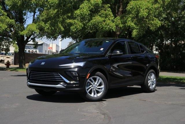 new 2025 Buick Envista car, priced at $25,260