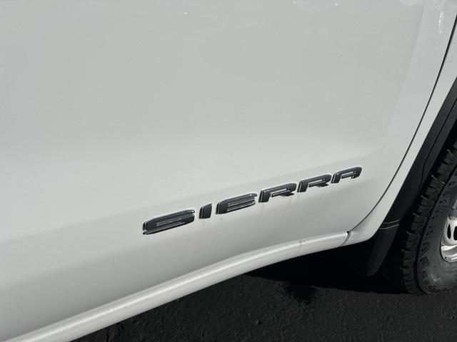 new 2025 GMC Sierra 1500 car, priced at $43,680