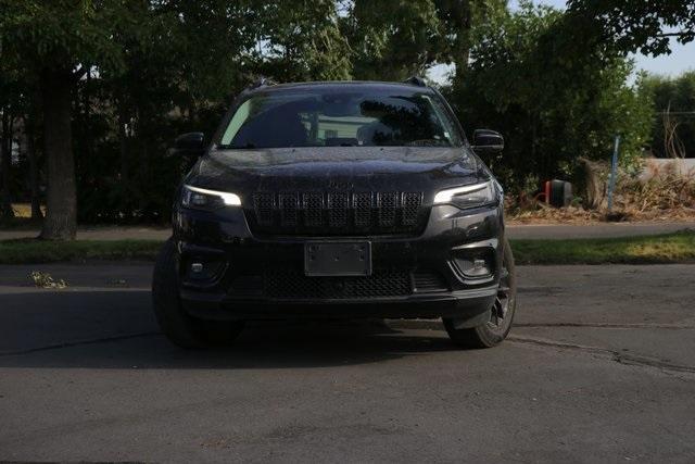 used 2023 Jeep Cherokee car, priced at $23,290