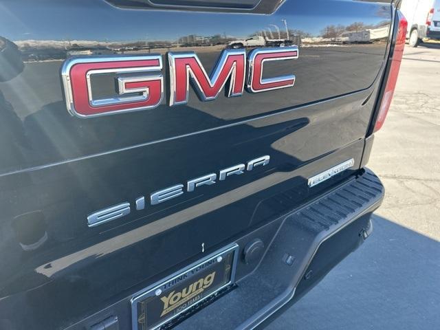 new 2025 GMC Sierra 1500 car, priced at $56,660