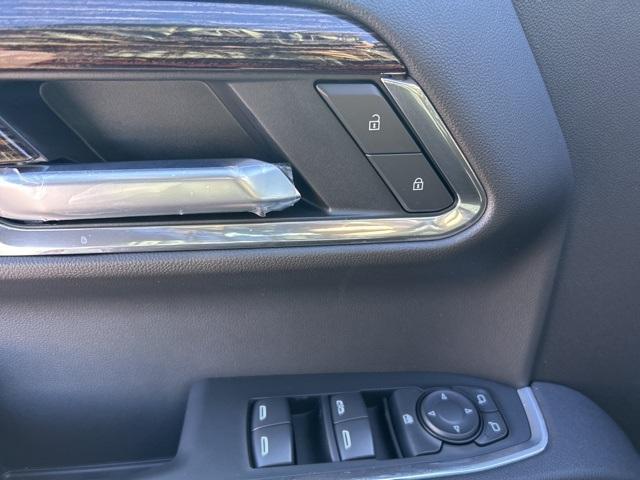 new 2025 GMC Sierra 1500 car, priced at $56,660