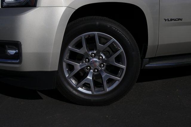 used 2015 GMC Yukon car, priced at $25,990