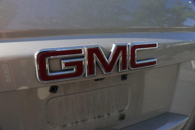 used 2015 GMC Yukon car, priced at $25,990