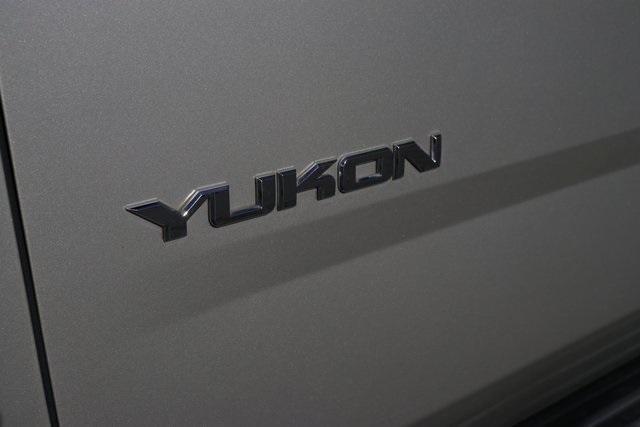 used 2015 GMC Yukon car, priced at $25,990