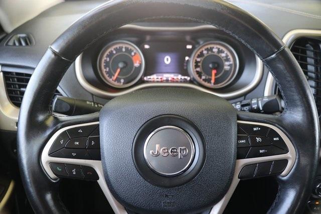 used 2018 Jeep Cherokee car, priced at $16,490