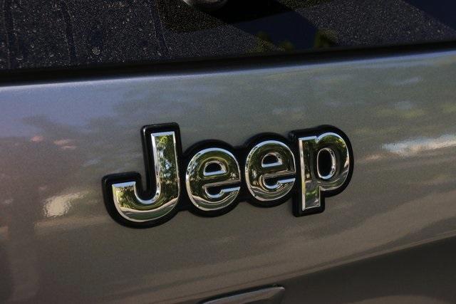 used 2018 Jeep Cherokee car, priced at $16,490