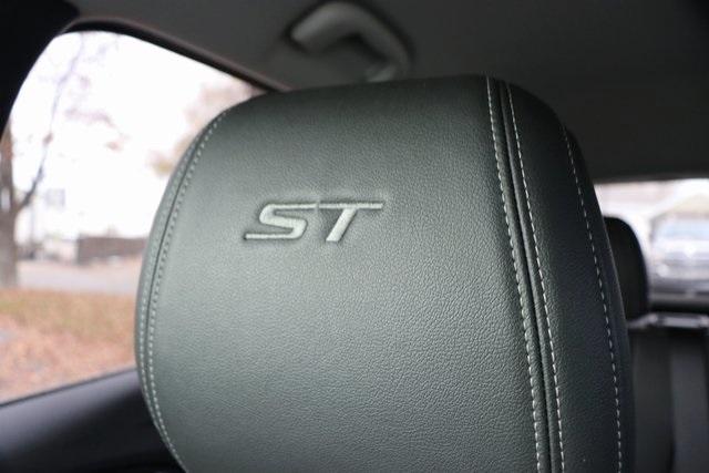 used 2024 Buick Encore GX car, priced at $20,990