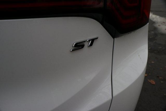 used 2024 Buick Encore GX car, priced at $20,990