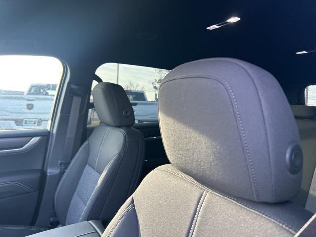 new 2025 GMC Acadia car, priced at $46,290
