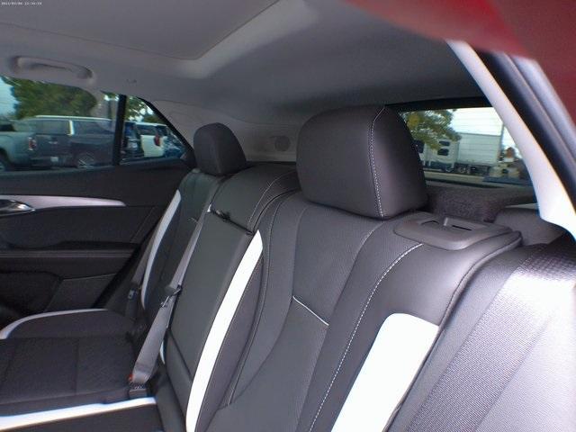 new 2025 Buick Envision car, priced at $39,401