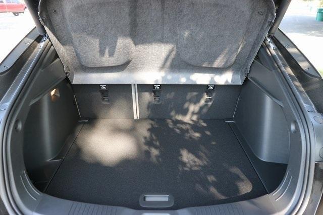 new 2025 Buick Envista car, priced at $28,961