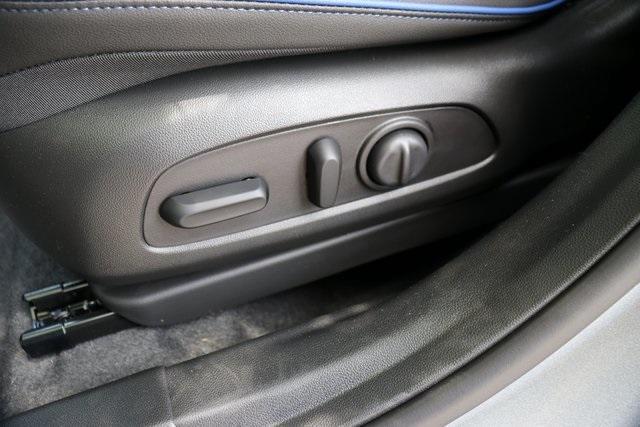 new 2025 Buick Envista car, priced at $26,640