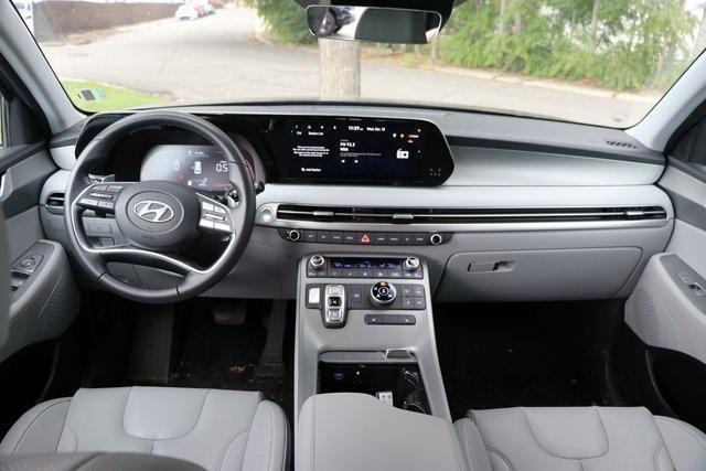 used 2025 Hyundai Palisade car, priced at $36,990