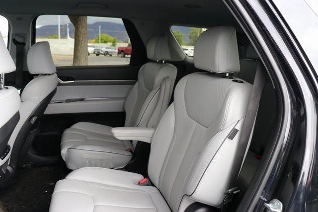 used 2025 Hyundai Palisade car, priced at $36,990