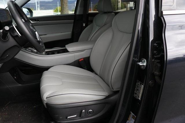 used 2025 Hyundai Palisade car, priced at $36,990