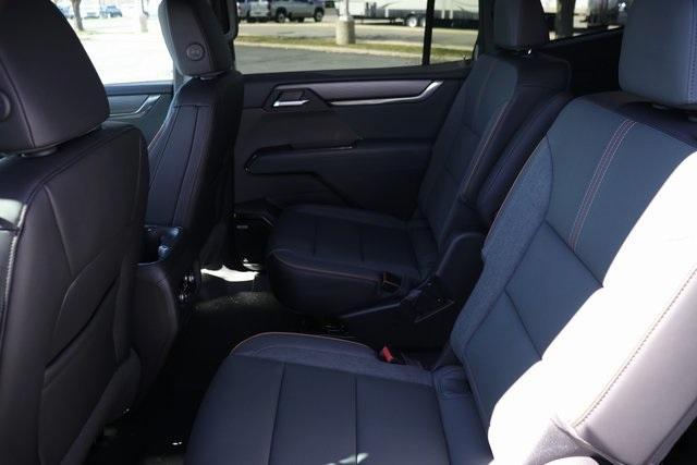 new 2025 GMC Acadia car, priced at $50,335