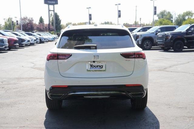 new 2025 Buick Envision car, priced at $39,958