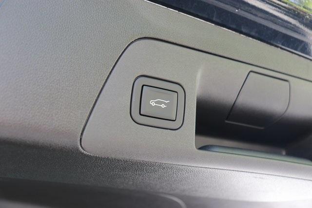new 2024 Buick Envision car, priced at $43,468