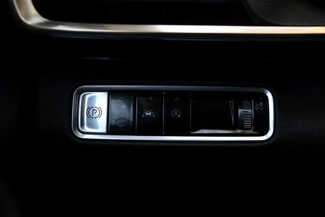 new 2024 Buick Envision car, priced at $43,468