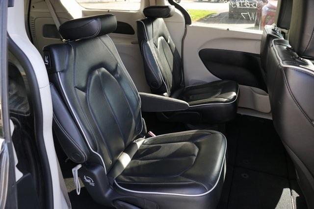 used 2023 Chrysler Pacifica car, priced at $27,690