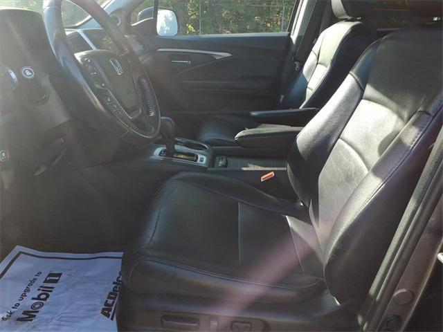 used 2017 Honda Pilot car, priced at $15,800