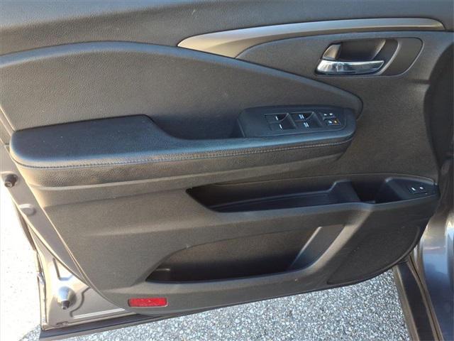 used 2017 Honda Pilot car, priced at $15,800