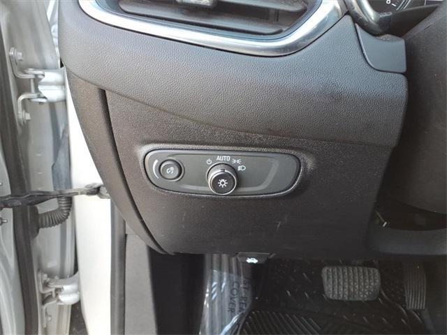 used 2019 Chevrolet Equinox car, priced at $13,536