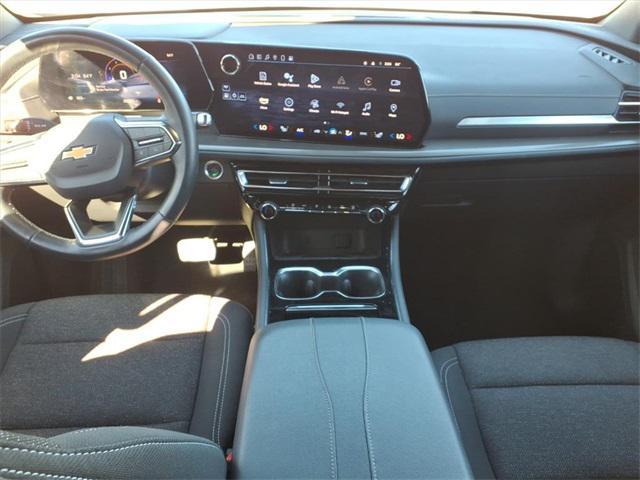 used 2024 Chevrolet Traverse car, priced at $38,350