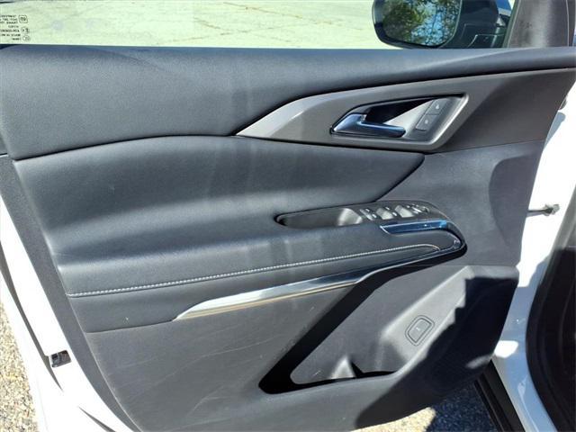 used 2024 Chevrolet Traverse car, priced at $38,350
