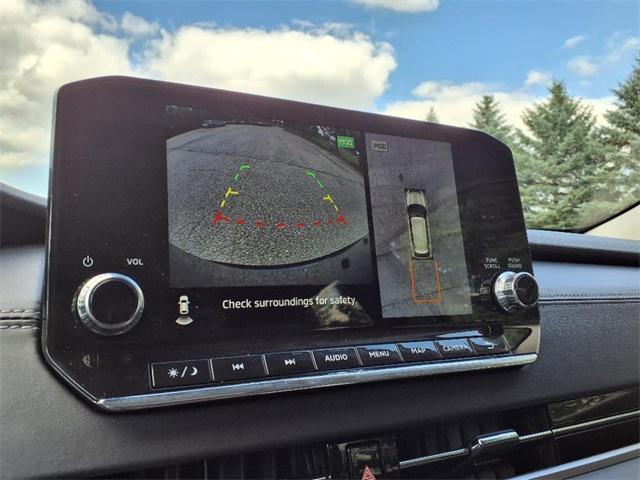 used 2024 Mitsubishi Outlander car, priced at $26,209