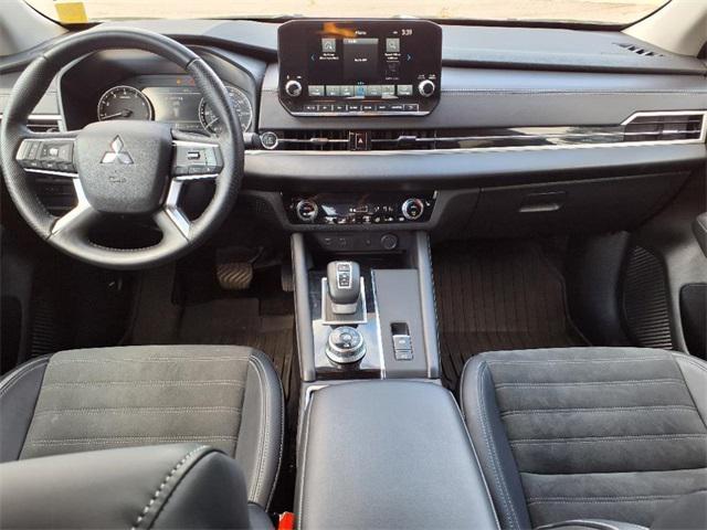 used 2024 Mitsubishi Outlander car, priced at $26,209