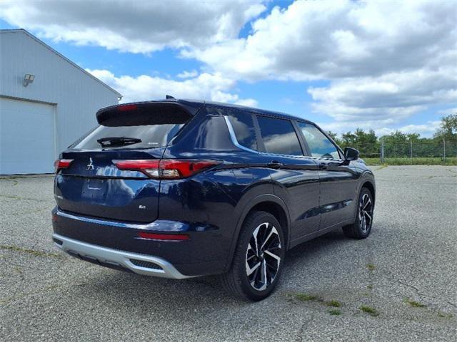 used 2024 Mitsubishi Outlander car, priced at $26,209
