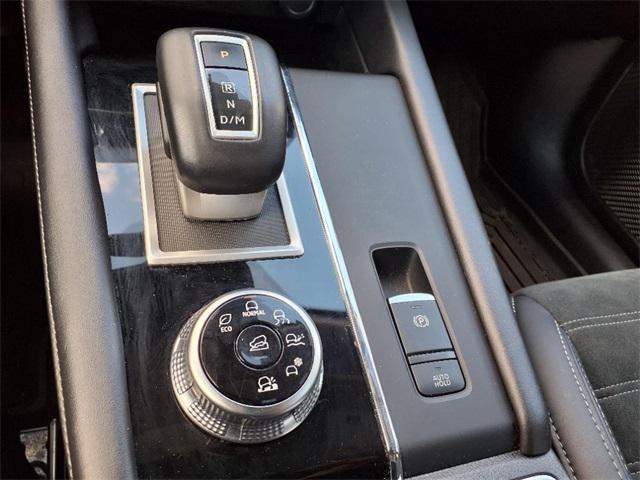 used 2024 Mitsubishi Outlander car, priced at $26,209