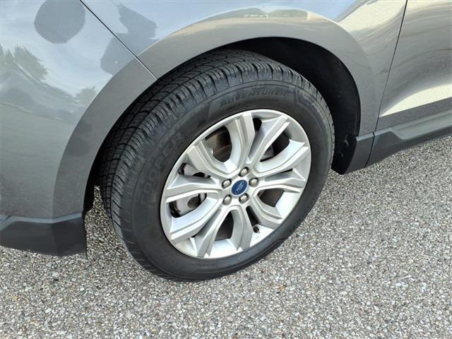 used 2022 Ford Edge car, priced at $21,699