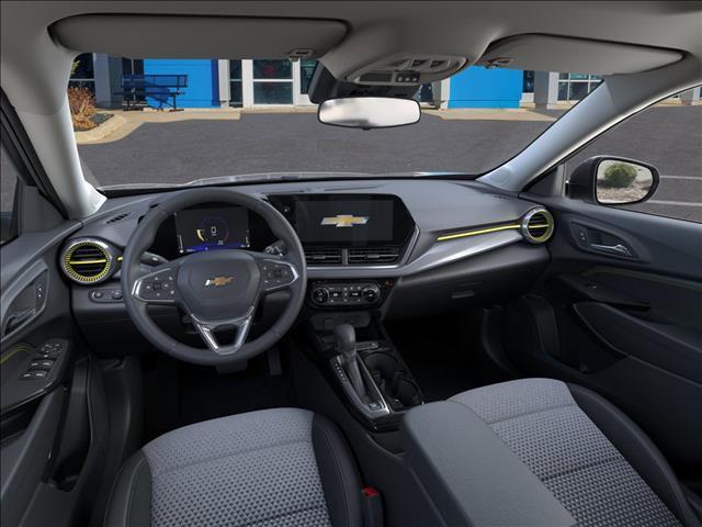 new 2025 Chevrolet Trax car, priced at $24,214