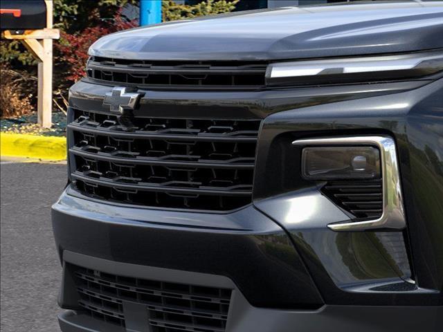 new 2025 Chevrolet Traverse car, priced at $42,197