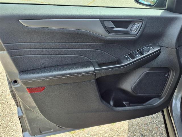 used 2025 Ford Escape car, priced at $26,262