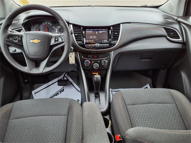 used 2022 Chevrolet Trax car, priced at $19,003