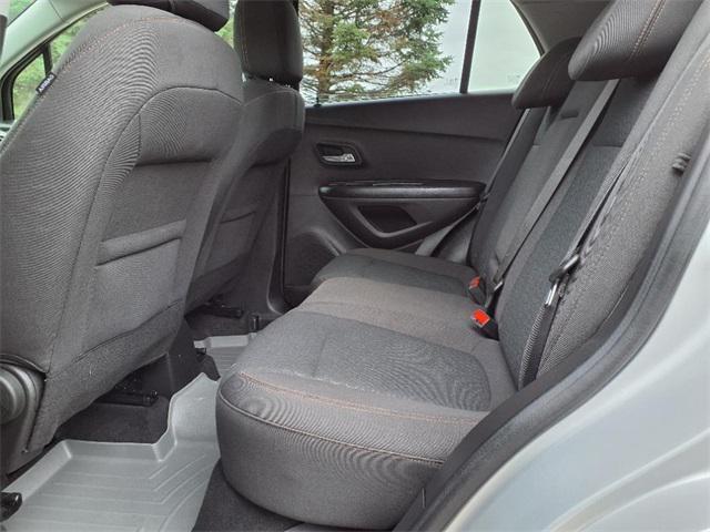 used 2022 Chevrolet Trax car, priced at $19,003