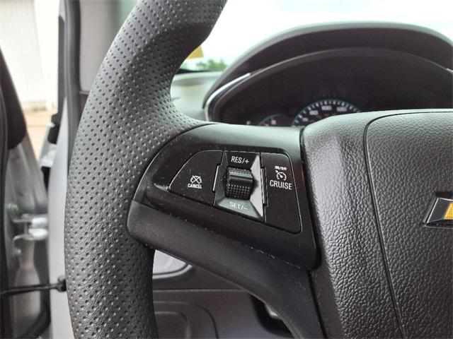 used 2022 Chevrolet Trax car, priced at $19,003