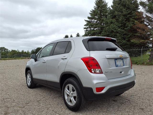 used 2022 Chevrolet Trax car, priced at $19,003