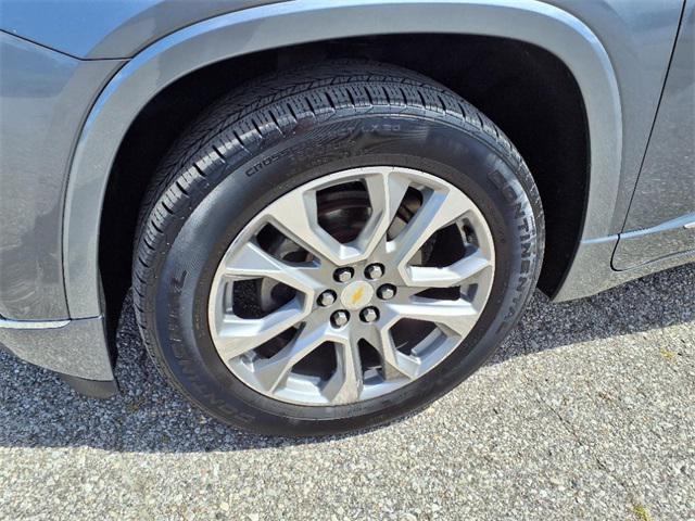 used 2019 Chevrolet Traverse car, priced at $18,327