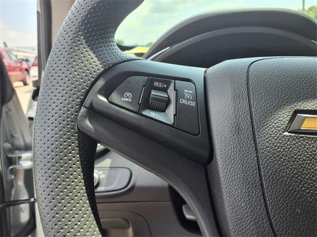 used 2022 Chevrolet Trax car, priced at $19,003