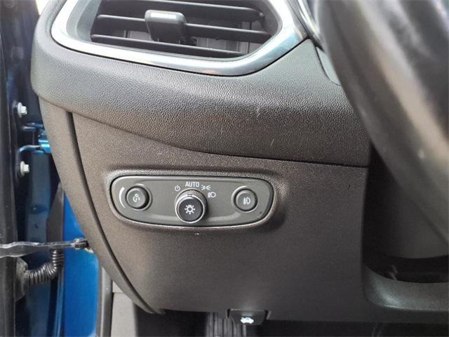 used 2020 Chevrolet Equinox car, priced at $15,747