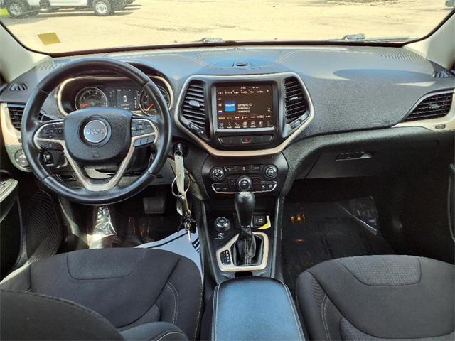 used 2015 Jeep Cherokee car, priced at $9,498