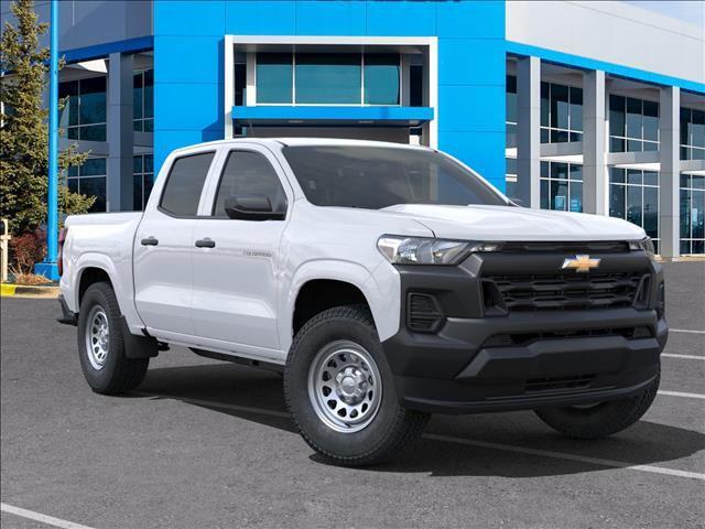 new 2025 Chevrolet Colorado car, priced at $32,700