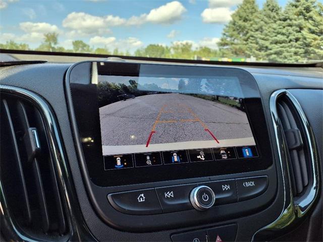 used 2022 Chevrolet Equinox car, priced at $23,884