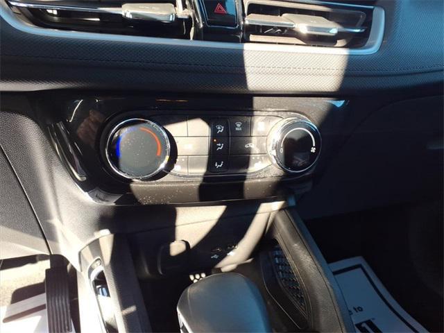 used 2025 Chevrolet TrailBlazer car, priced at $22,899