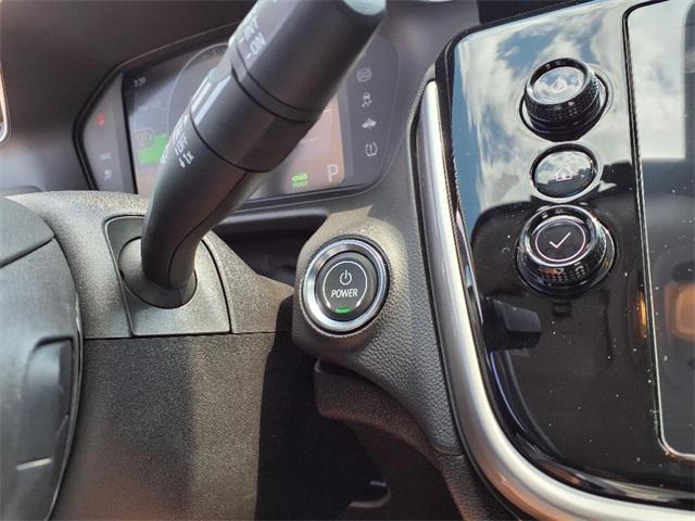 used 2022 Chevrolet Bolt EUV car, priced at $23,100