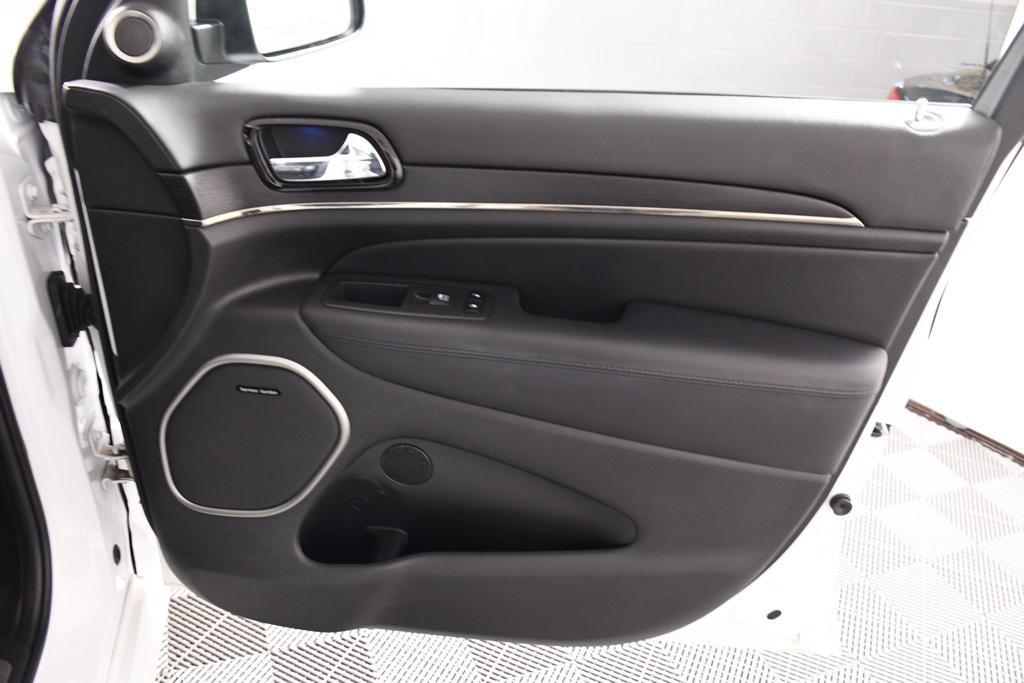 used 2021 Jeep Grand Cherokee car, priced at $22,985
